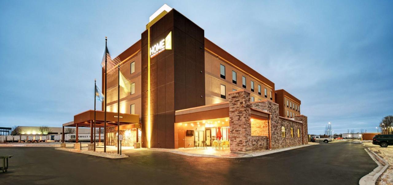 Home2 Suites By Hilton Белойт Екстериор снимка