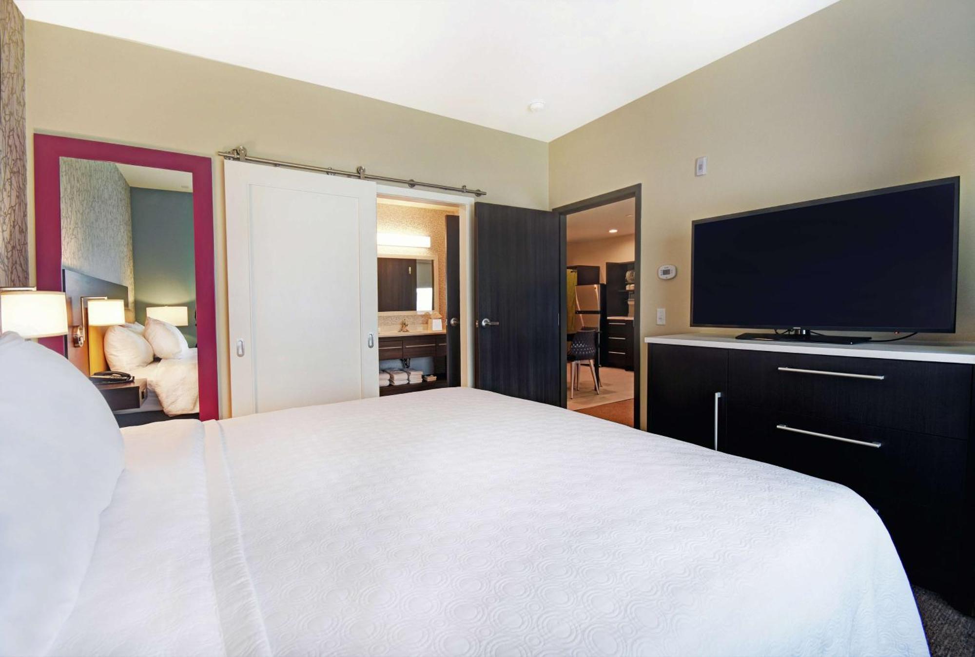 Home2 Suites By Hilton Белойт Екстериор снимка