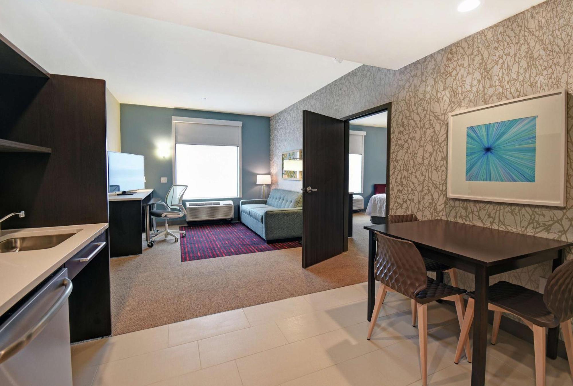 Home2 Suites By Hilton Белойт Екстериор снимка